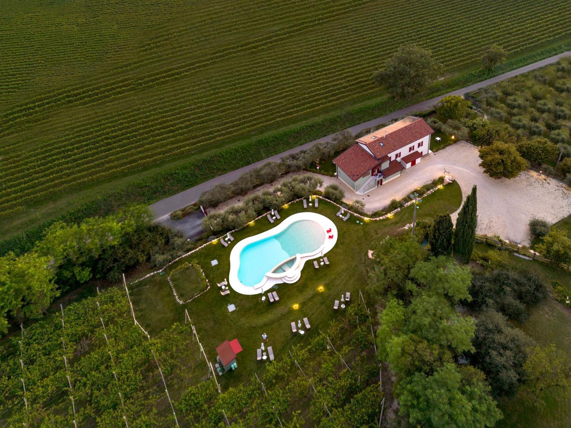 Residenza Vesentini Bed & Breakfast Pastrengo Exterior photo